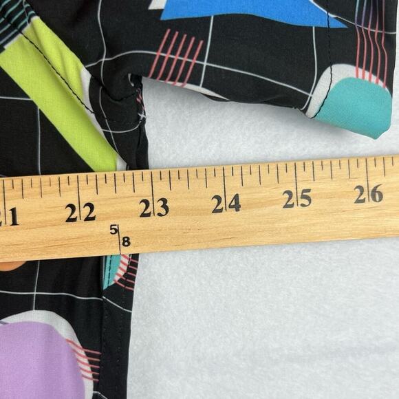 CABANA L Crown & Ivy '80s Retro Abstract Neon Geometric Print Button Up Shirt - Picture 7 of 8